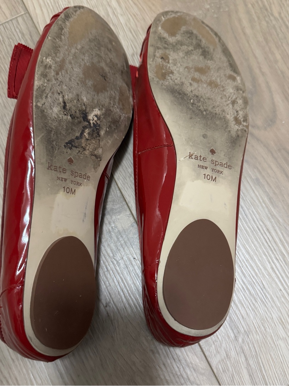 Kate Spade Red Patent Leather Women's Ballet Flats with Bow Sz. 10M - Picture 6 of 9